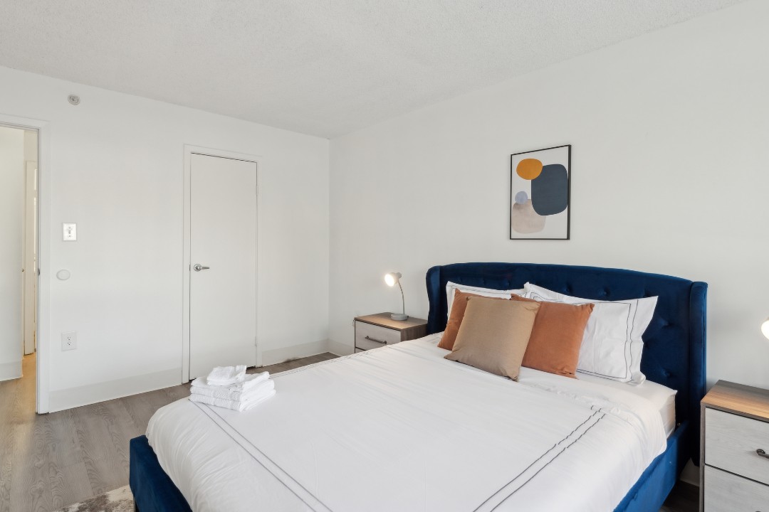 Legacy at Imperial Village · Unit 211 1/1
