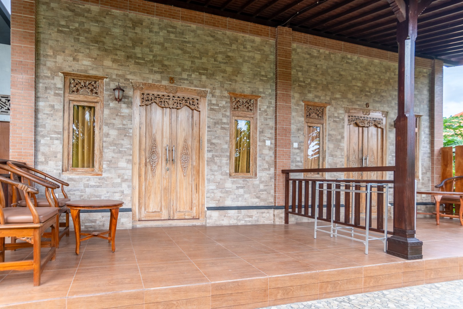 Island Boy Guesthouse – Batu Bolong (First Floor) — photo 31