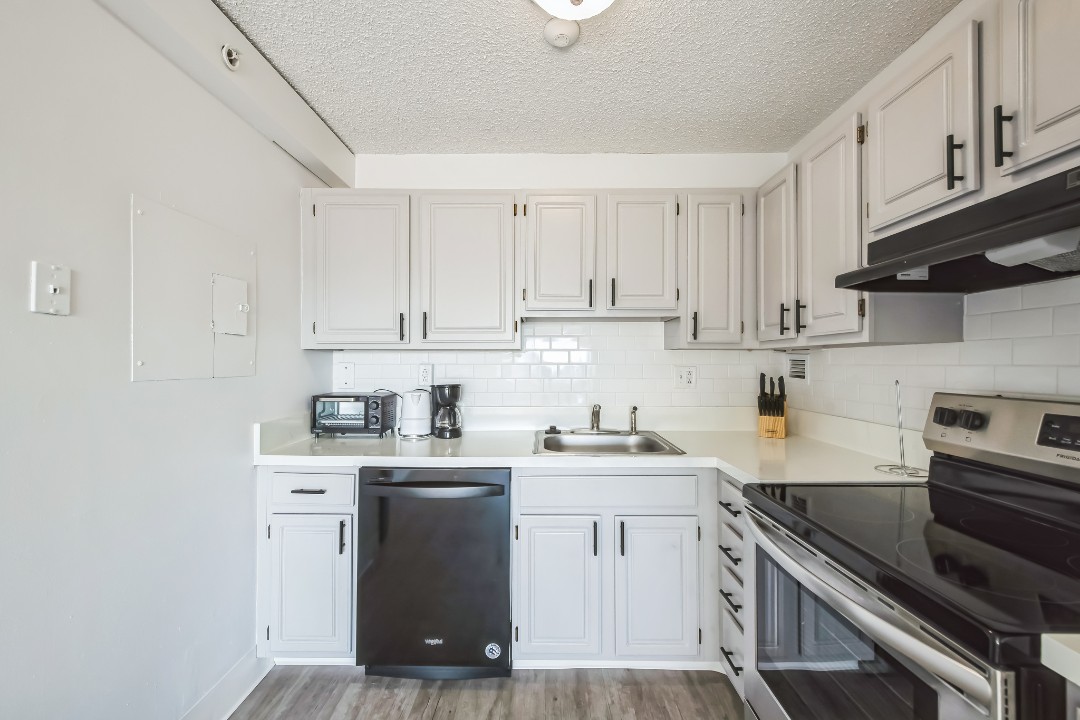 Legacy at Imperial Village · Unit 516 2/2