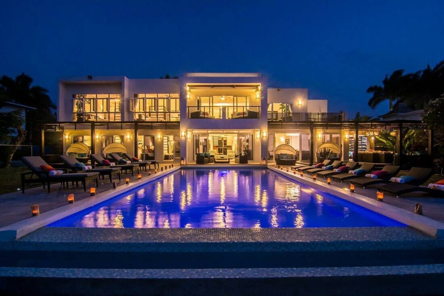 Dreamtime 5-Beachfront, Butler, Chef, Driver, Modern  — Montego Bay, St. James Parish — vacation rental