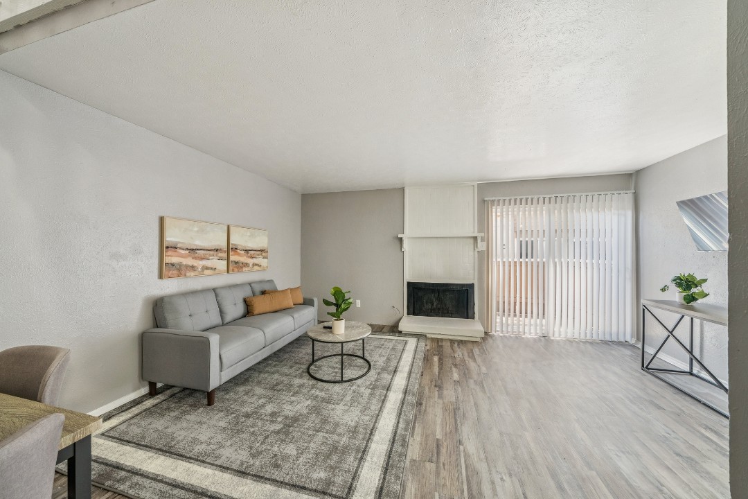 Vista Buena 2-162 · Unit 1/1