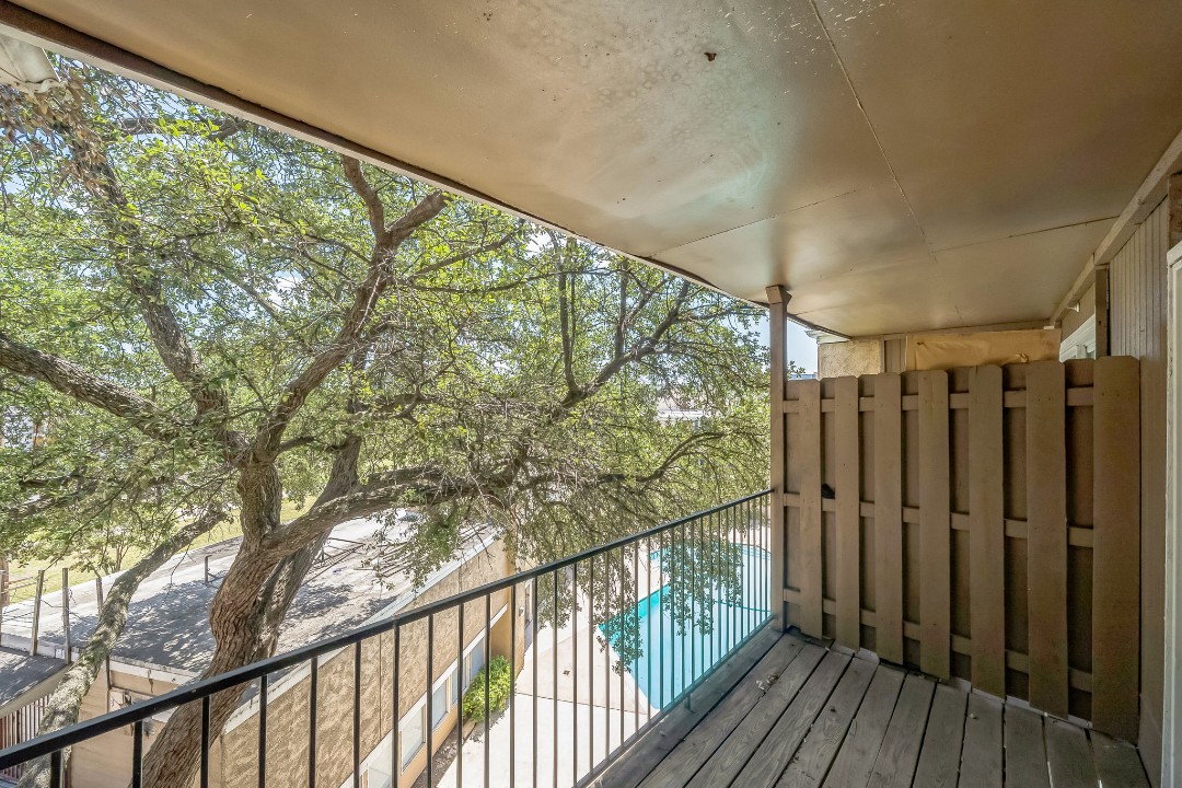 Vista Buena · Unit 3332 1/1