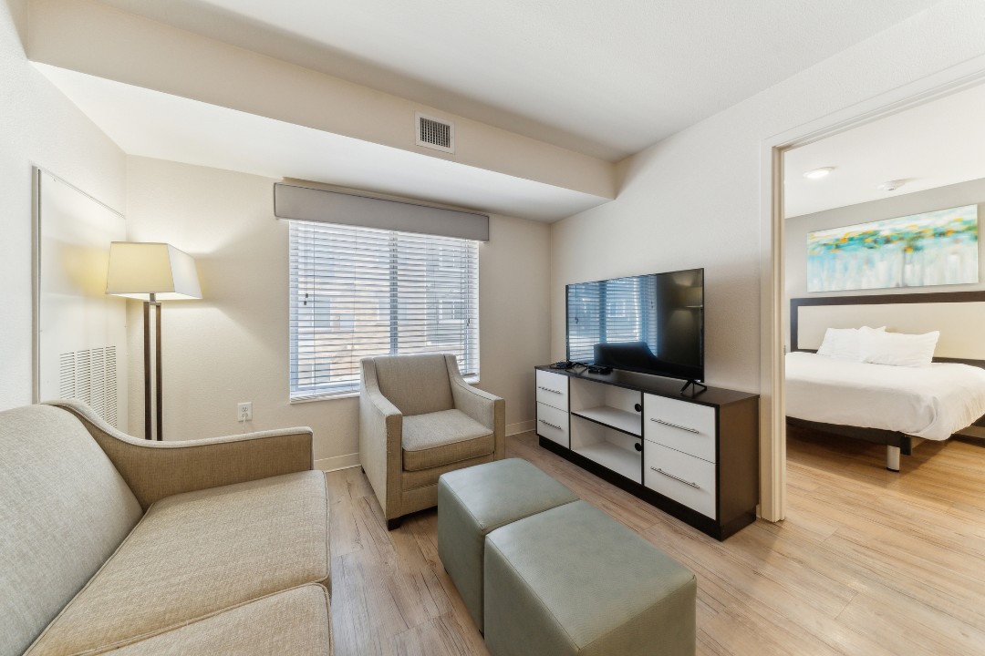 1 Bedroom · Signature layout
