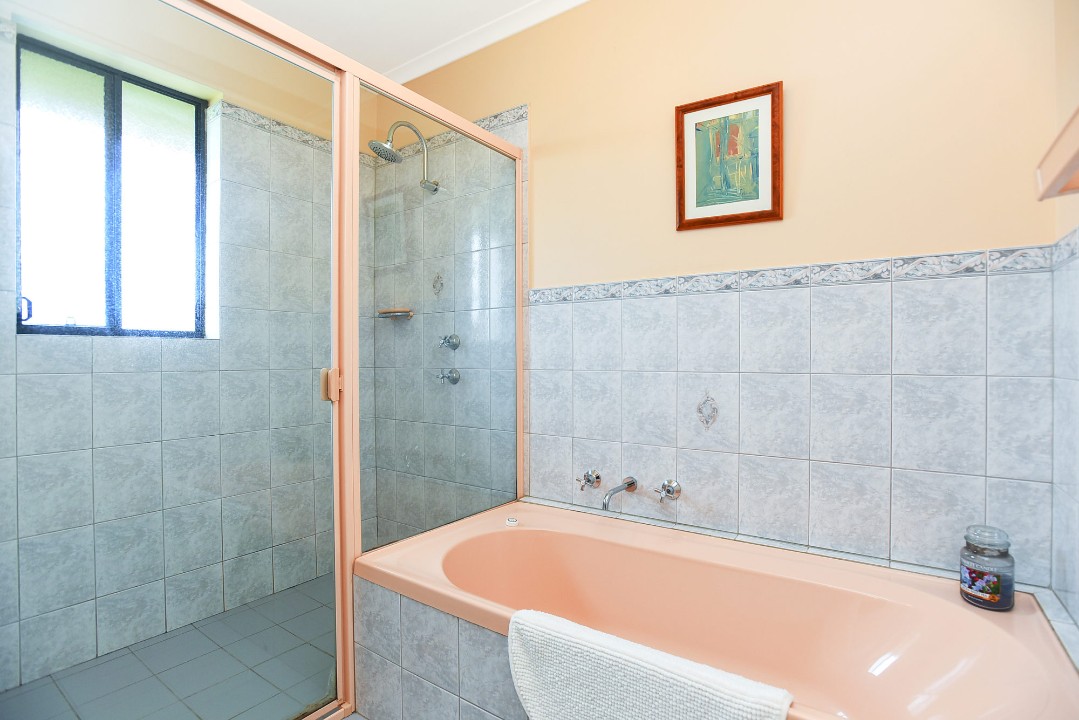 Hassle-free mornings and shared comfort with multiple bathrooms and WC facilities across both levels.
