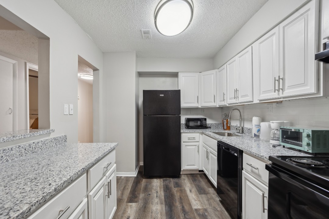 Crest at East Cobb 1830G · Unit 2/2