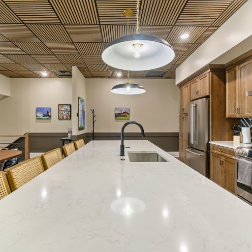 Cook, Entertain & Gather – Perfect Space for Group Trips