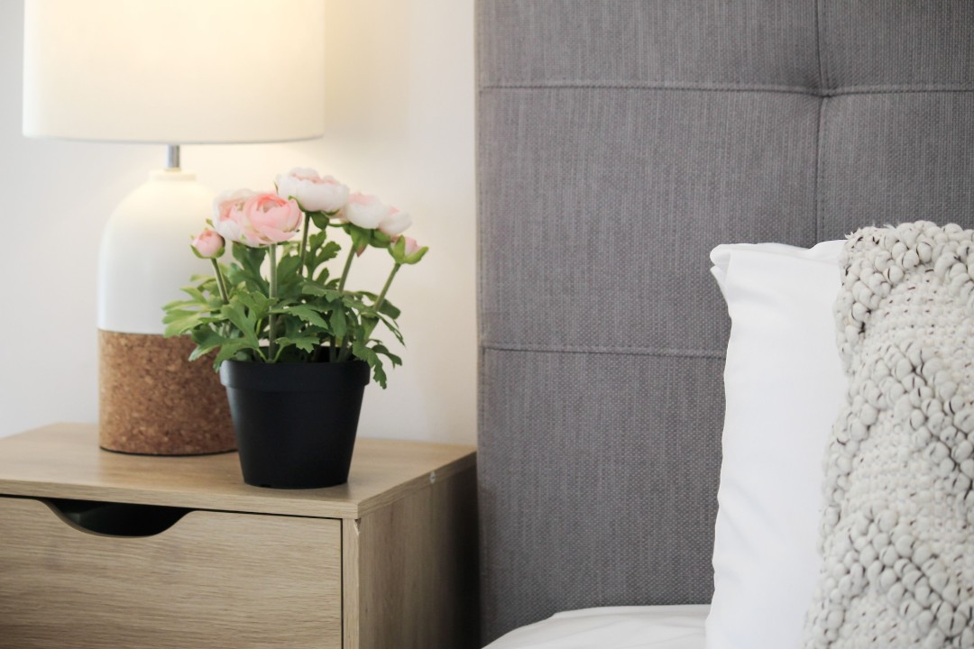 Spacious 5-Bedroom Layout – Sleeps up to 11
Includes a master suite with ensuite and built-in robes plus four additional well-appointed bedrooms to cater to large families or group bookings.