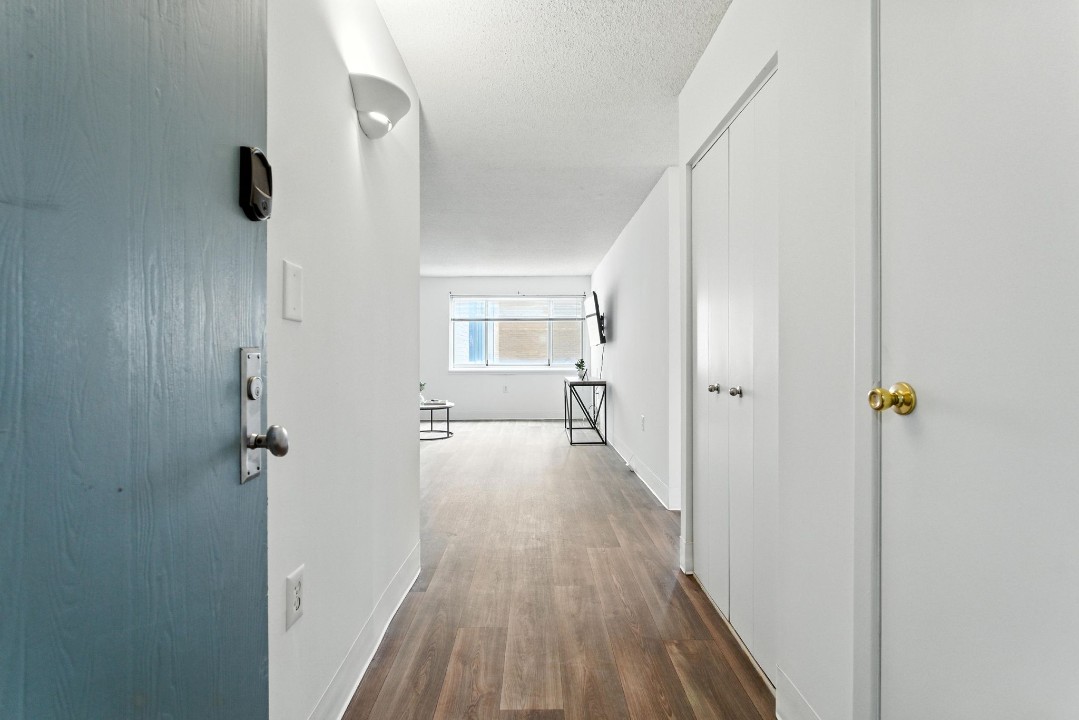 Legacy at Imperial Village · Unit 608 1/1