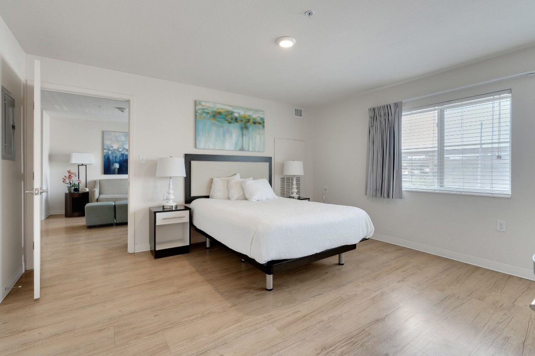 1 Bedroom · Signature layout