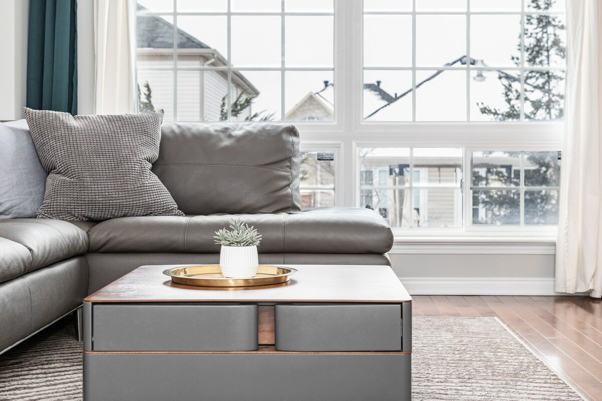 Movie Haven: furnished 3bedrooms mid-term rental photo 3