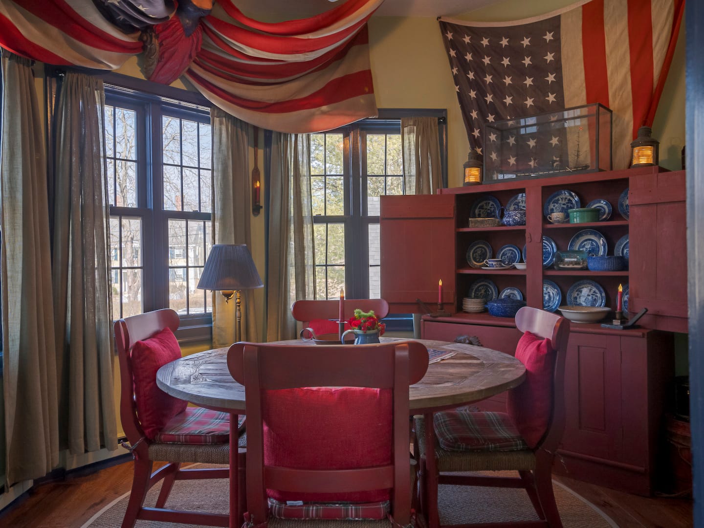 Nautical 2br Apt In Historic Old Mystic & Fire Pit - Stonington, CT