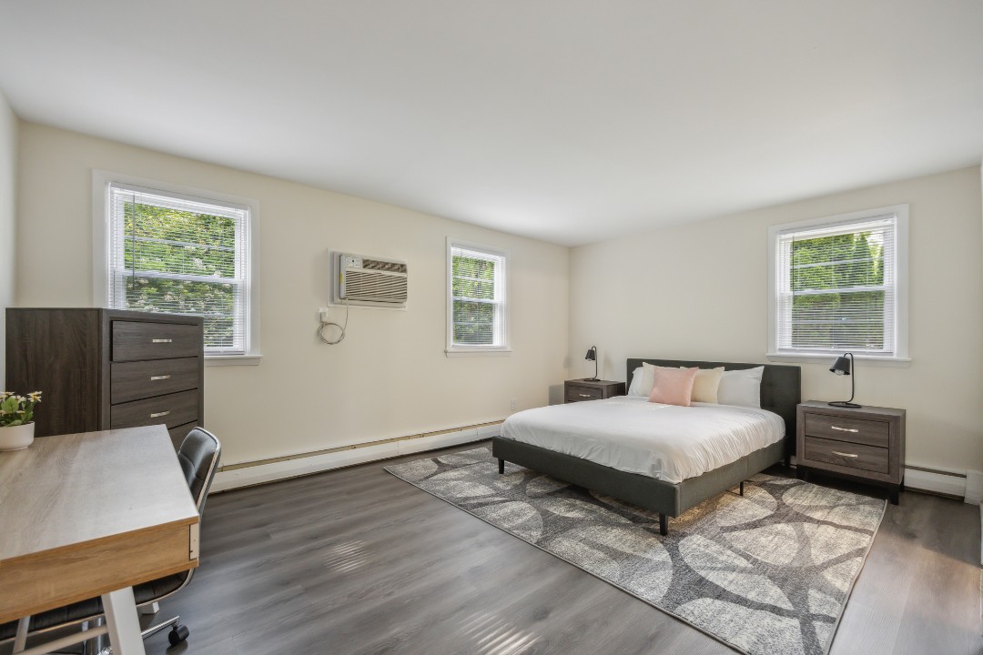 Pinebrook 816 Wharton Drive, 2br