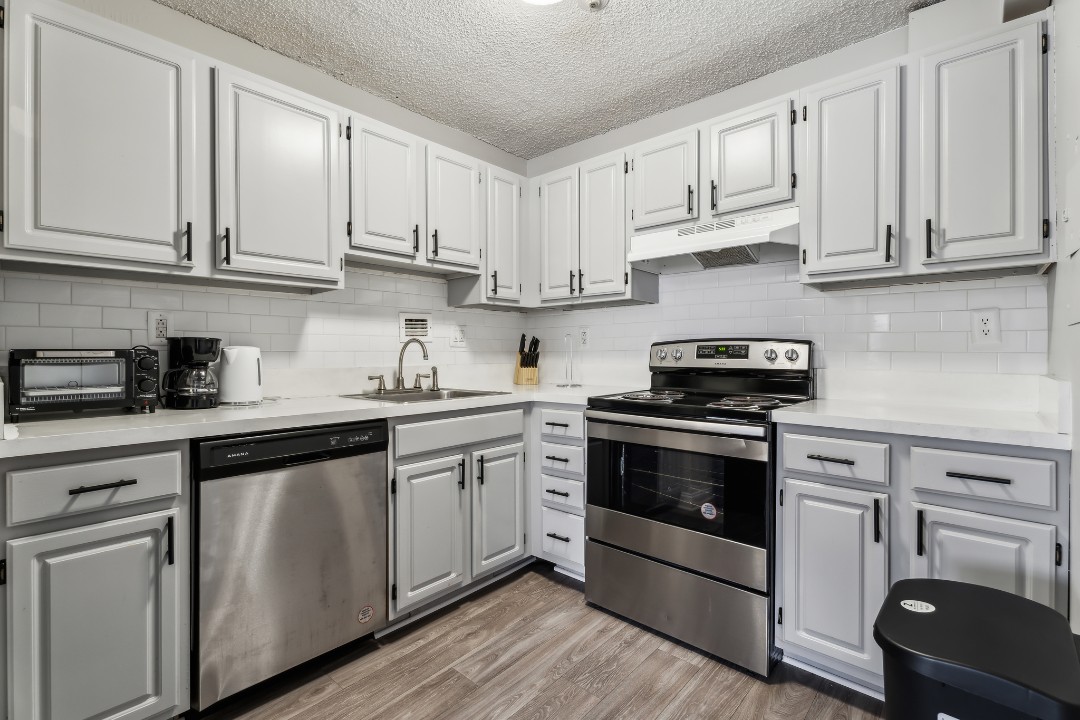 Legacy at Imperial Village · Unit 317 2/2