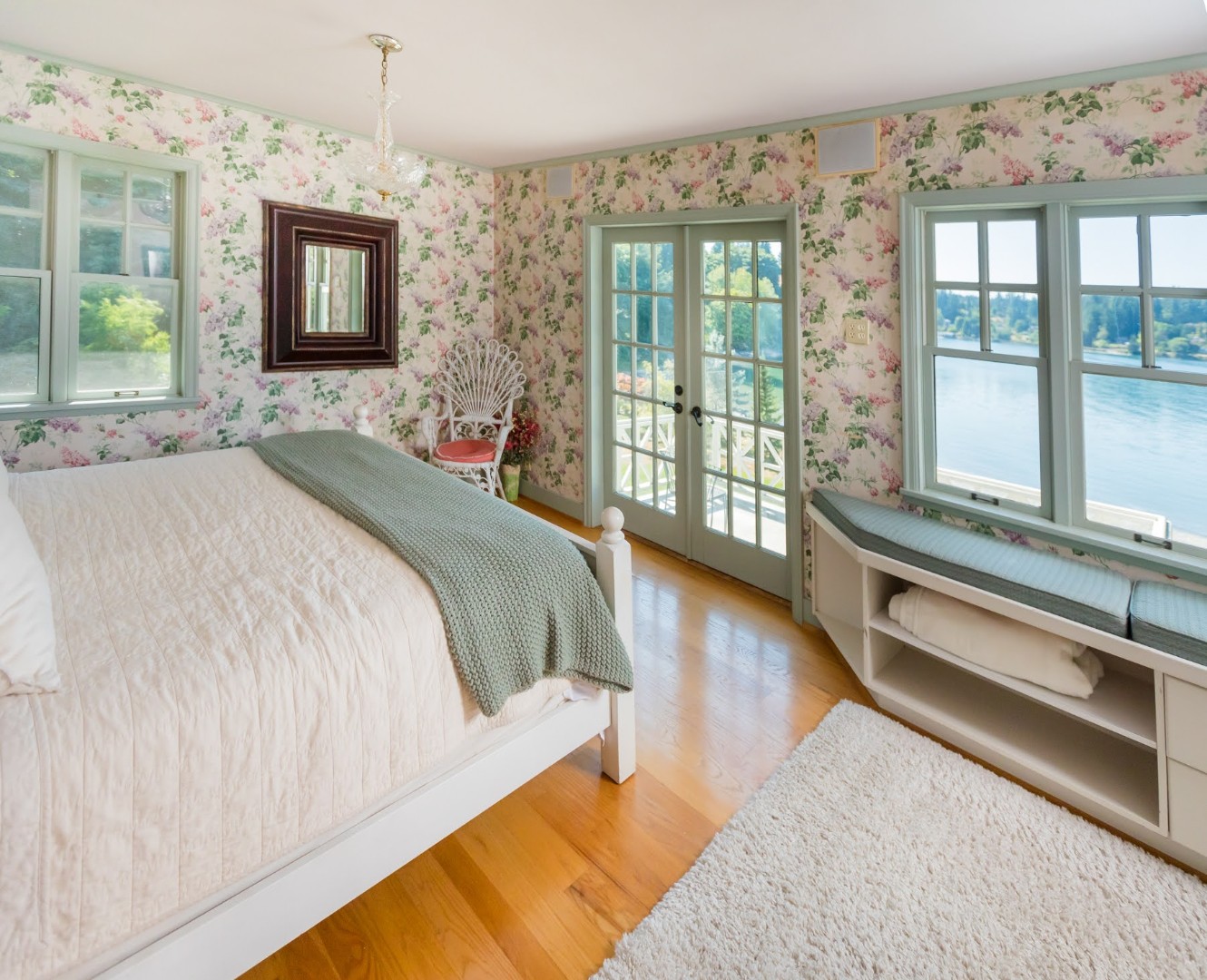 Wisteria Hollow Waterfront Estate — photo 16