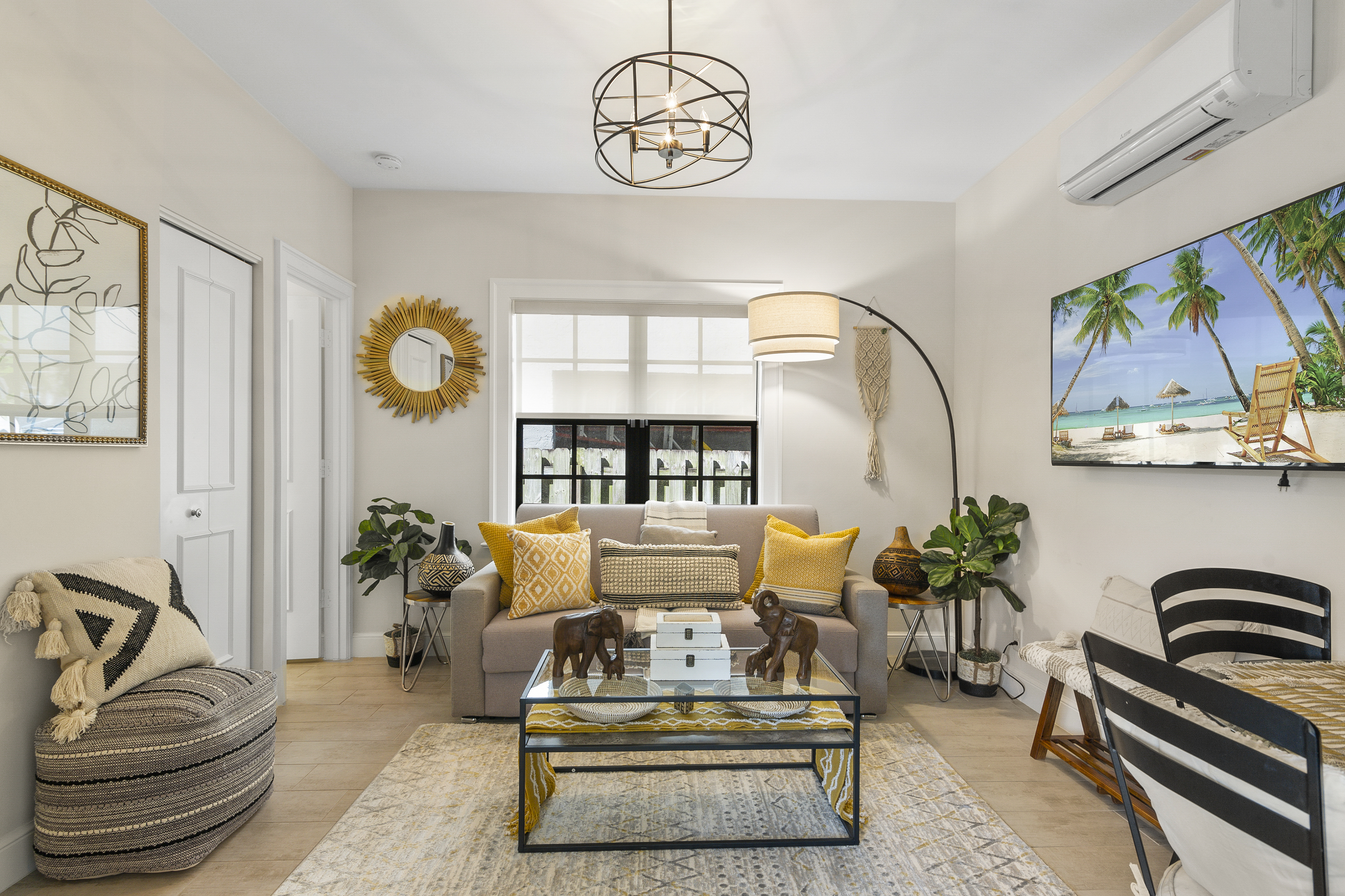 Modern 1BR Casita w/ Private Patio Near Downtown — West Palm Beach, FL — vacation rental
