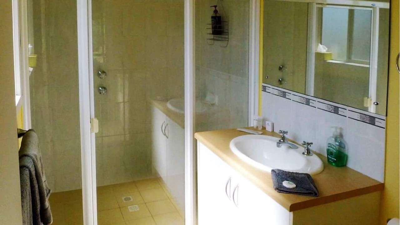 Ensuite bathroom in the master bedroom for privacy and convenience
Additional bathroom with full facilities for guests