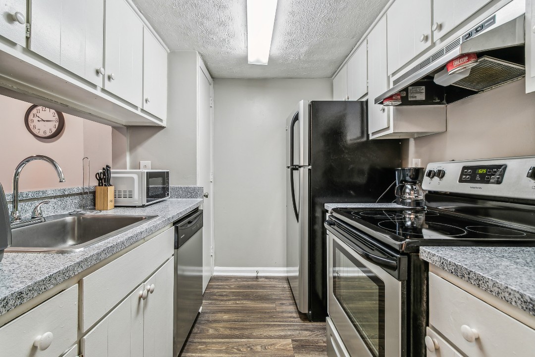 Vinings · Unit 3006 1/1