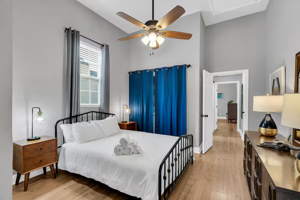 Bedroom is cozy and comfortable, featuring a soft queen bed, fresh linens, and a relaxed vibe, perfect for unwinding after a day of exploring.