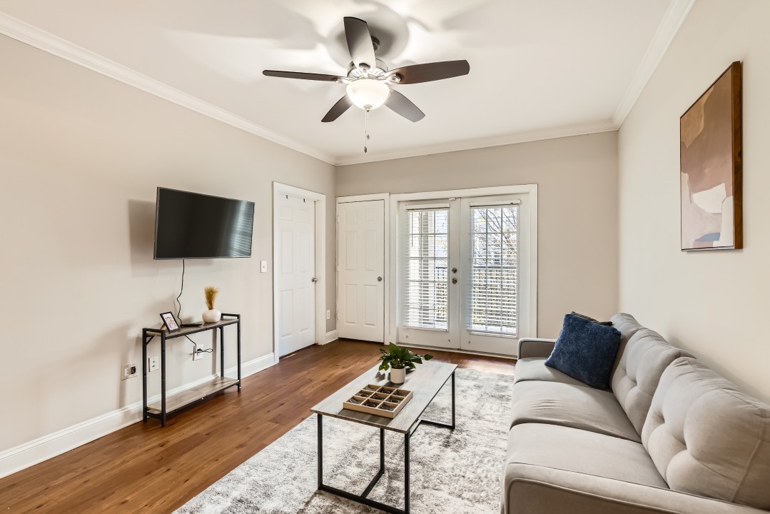 Crest at Midtown · Unit 2302 2/2