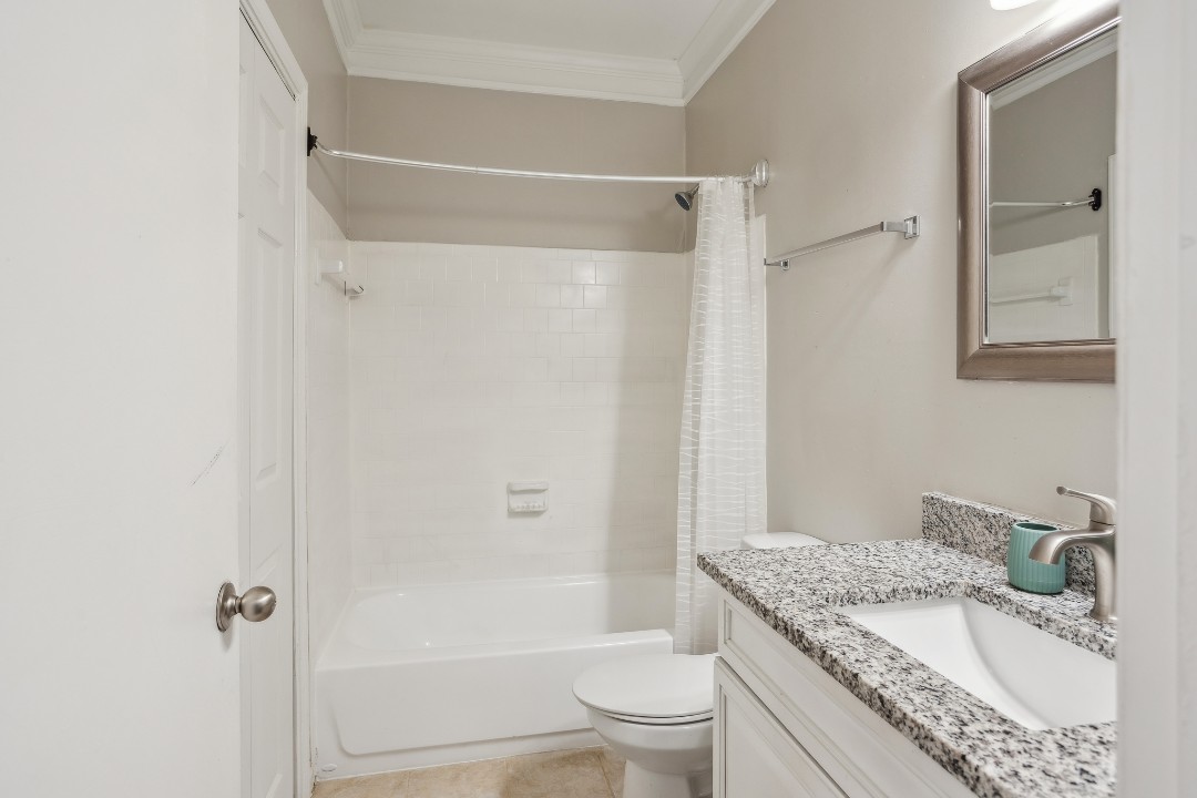 Crest at East Cobb 1826B · Unit 2/2