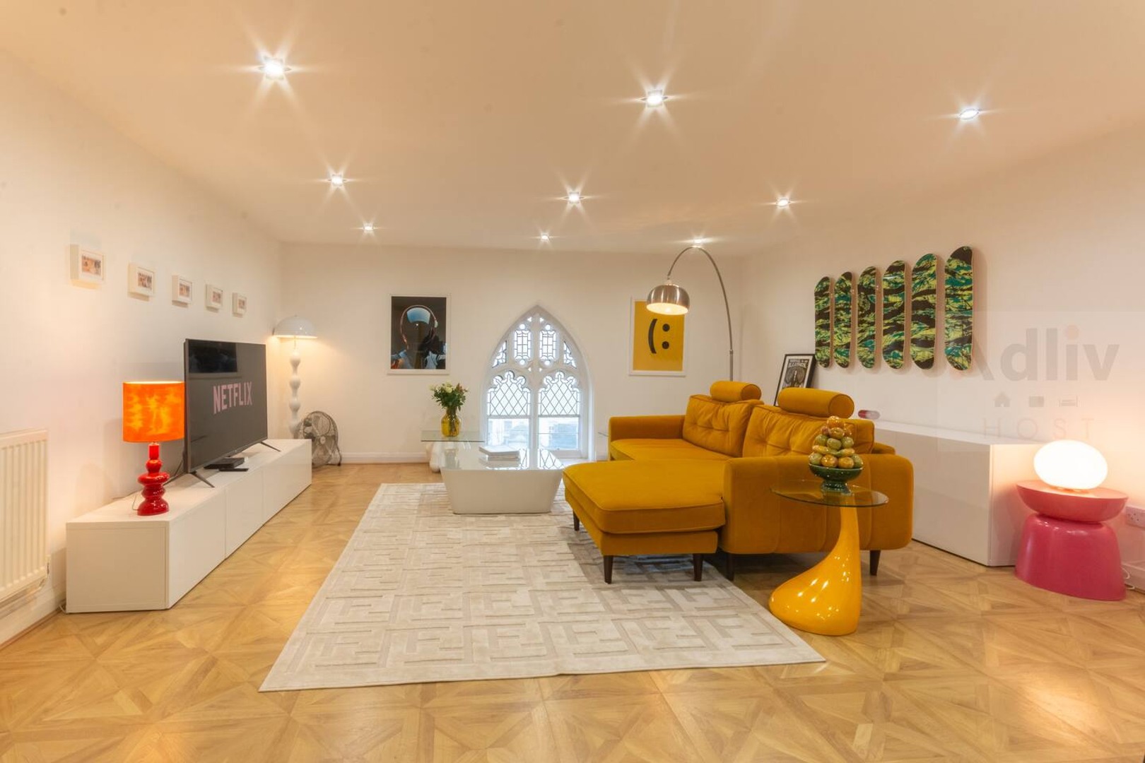 Living Room - Stylish Living Space in Margate near the Old Town: Relax in our modern living area, a perfect retreat after exploring Margate's historic Old Town and vibrant arts scene. Book your comfortable Kent coast getaway! #MargateAirbnb #KentLivingRoom #ModernDesign #OldTownMargate #CoastalStay