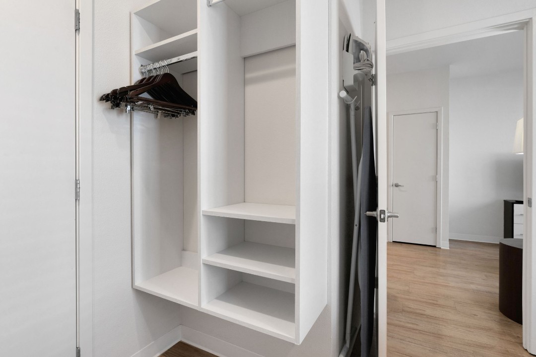 Simplicity At the Rim · Unit 1119  1119 1/1