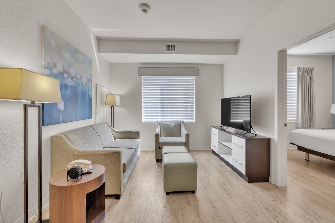 Simplicity At the Rim · Unit 1106  1106 2/2