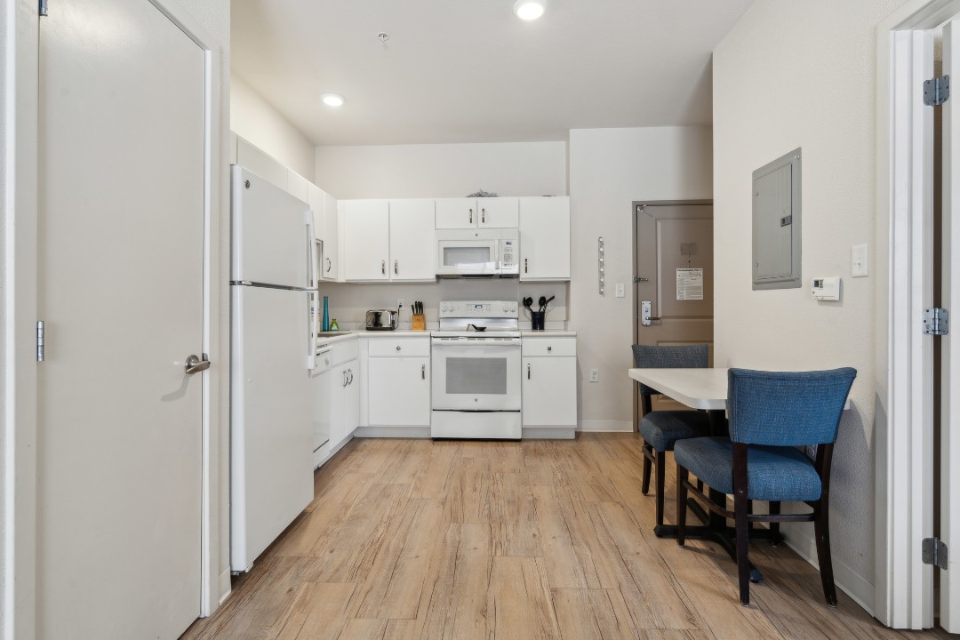 Simplicity At the Rim · Unit 1103  1103 1/1