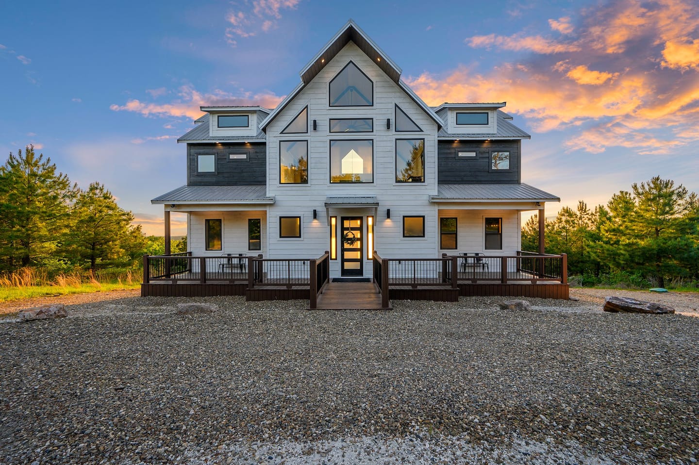 Diamond on the Bluff — Broken Bow, OK — vacation rental