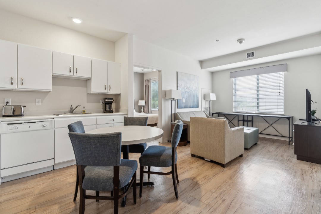 Simplicity At the Rim · Unit 1116  2/2