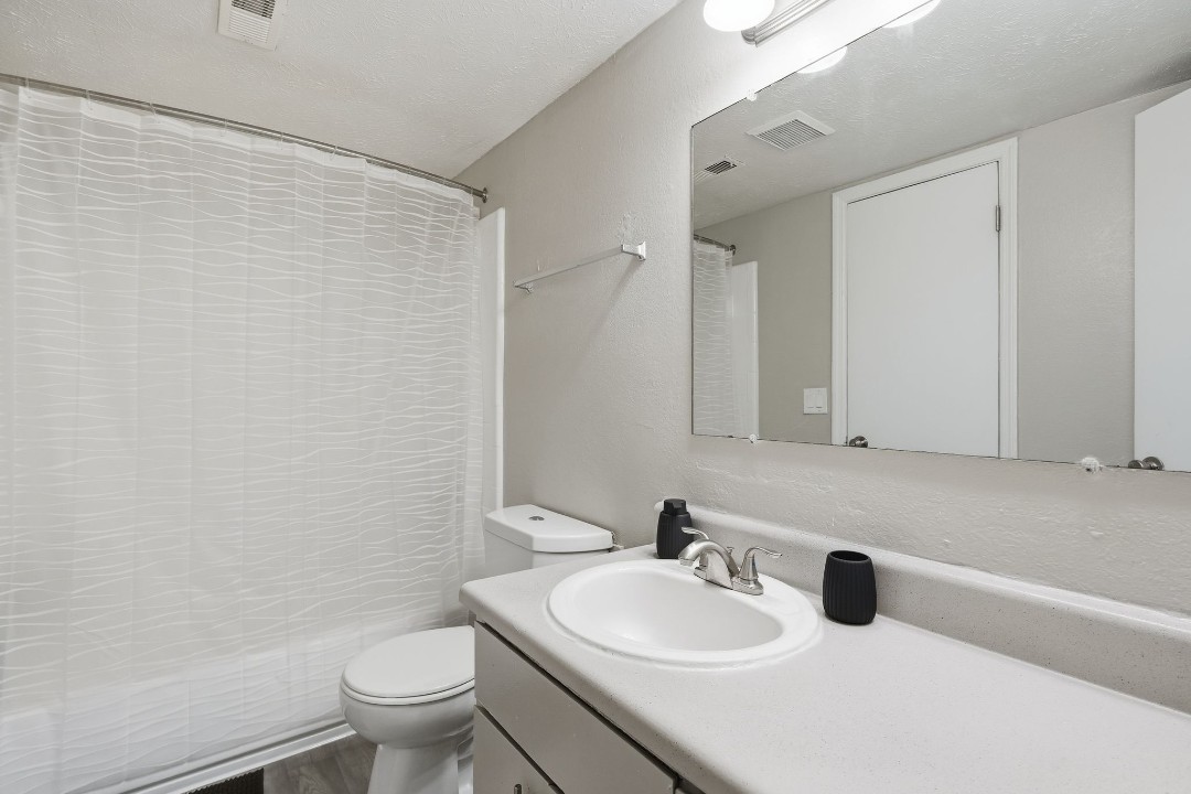 Tucker Square 1/1 · Unit 1314L