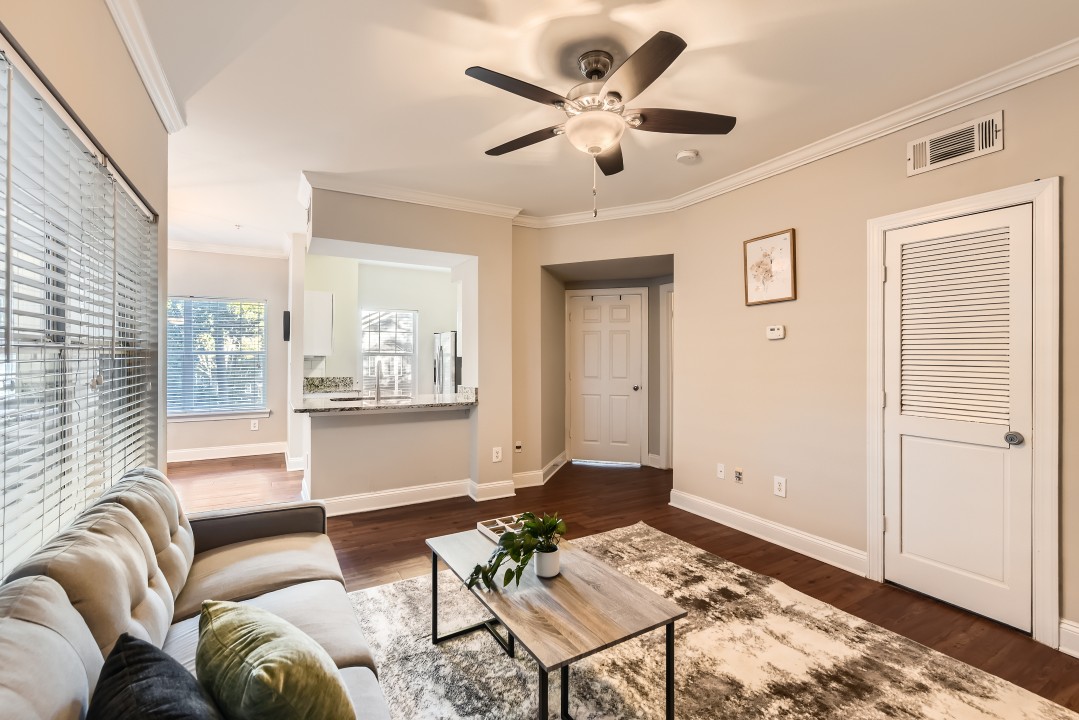 Crest at Midtown · Unit 4117 1/1