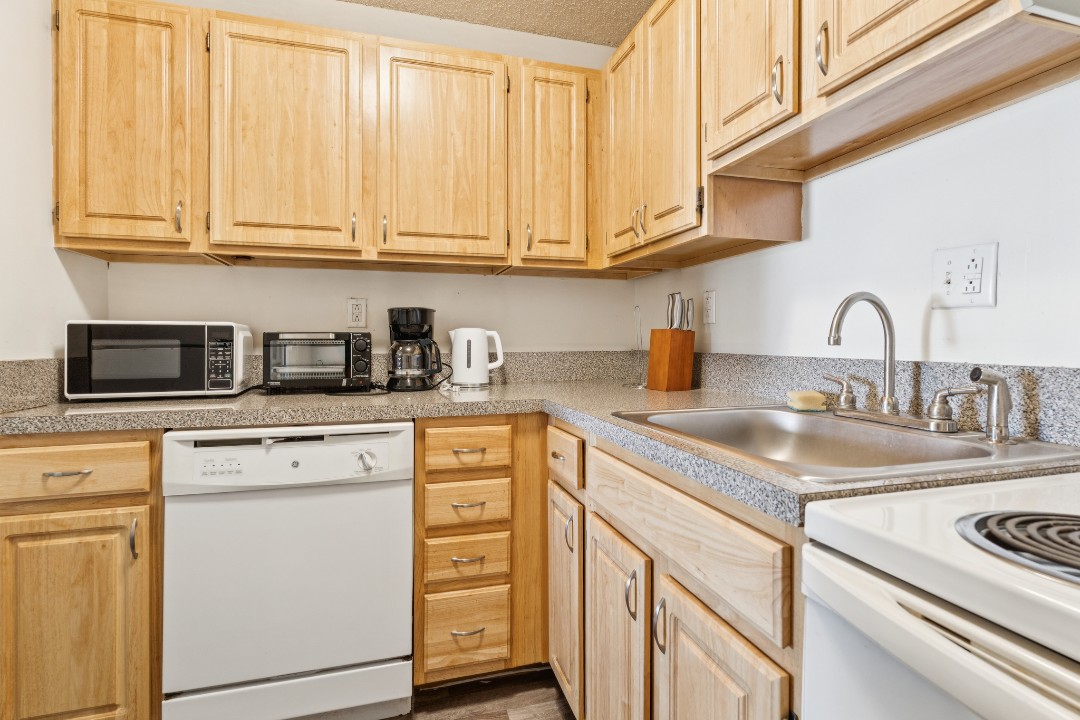 Legacy at Imperial Village · Unit 312 1/1
