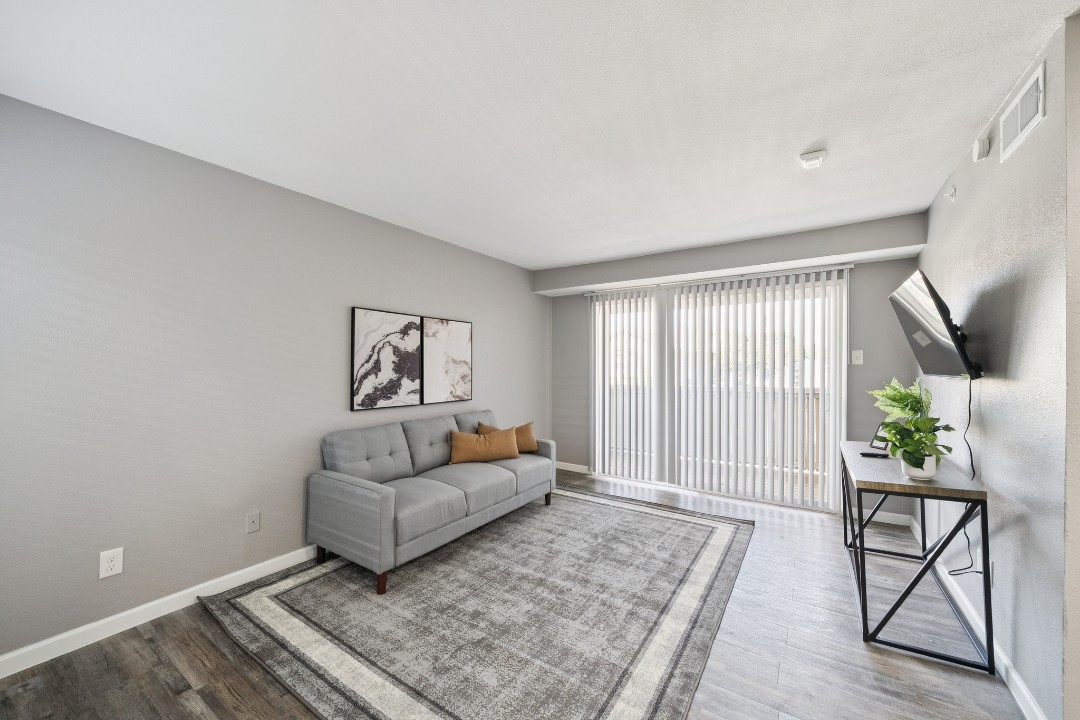 Vista Buena · Unit 3331 1/1