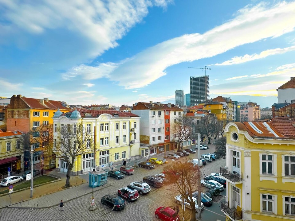 Property thumbnail 8