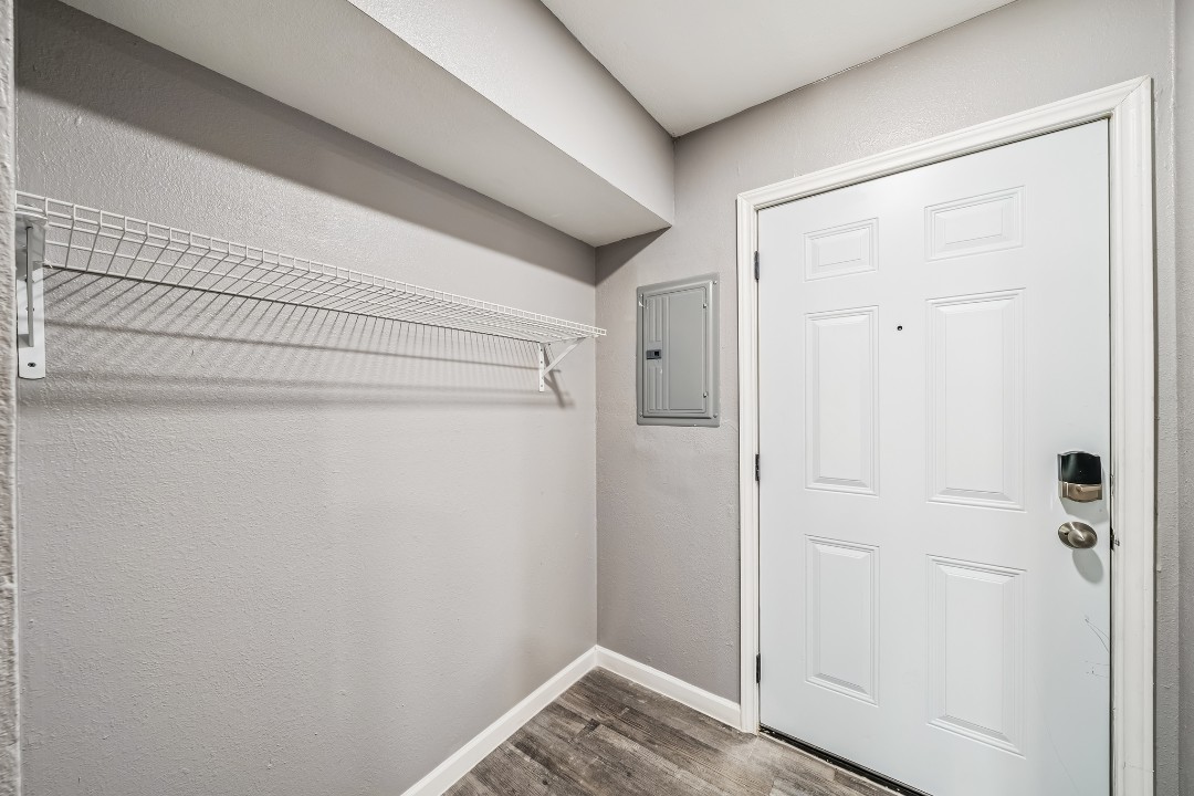 Vista Buena · Unit 3332 1/1