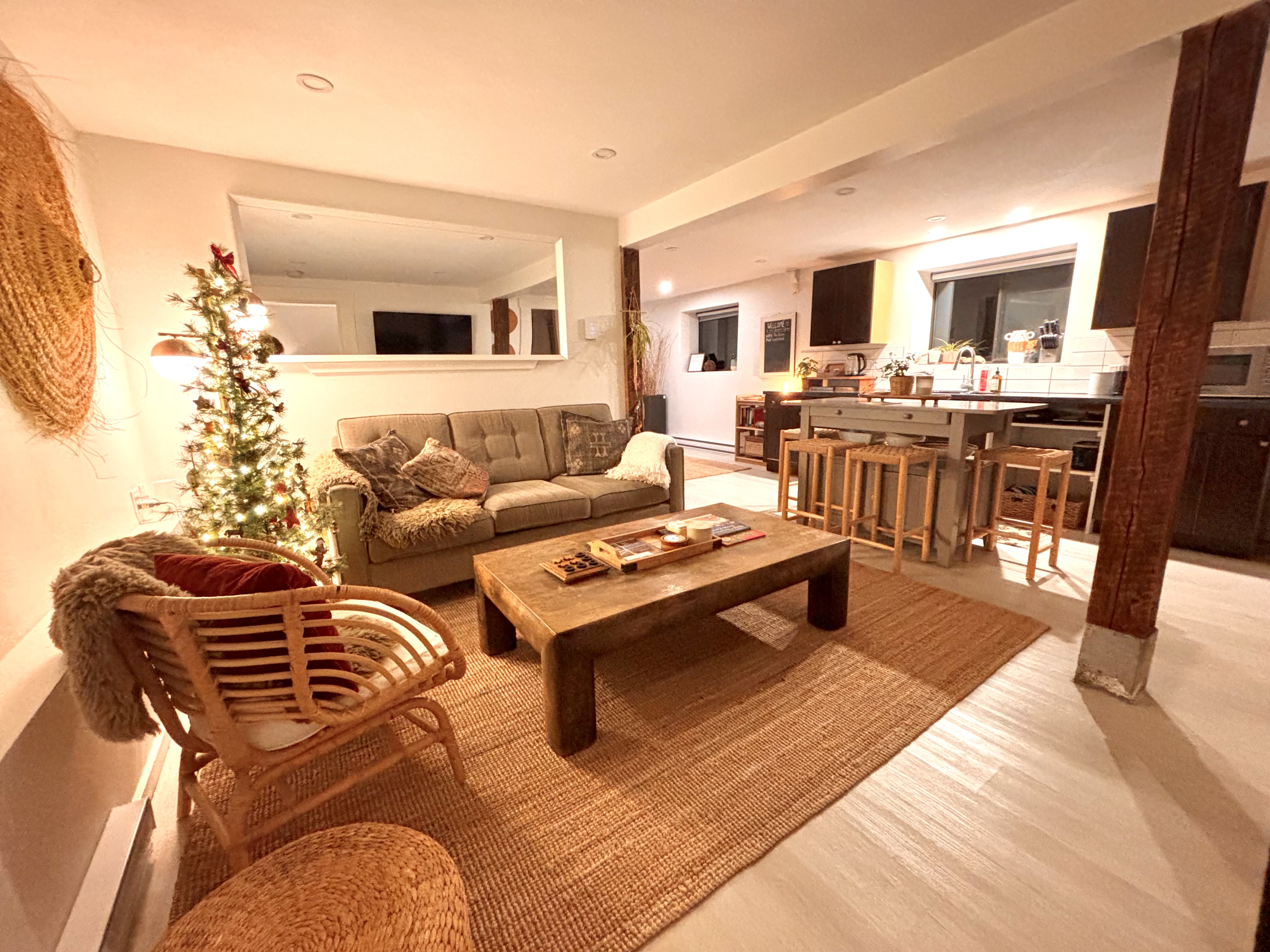 Bowinn - Sauna & Walkable To Snug Cove - Canada
