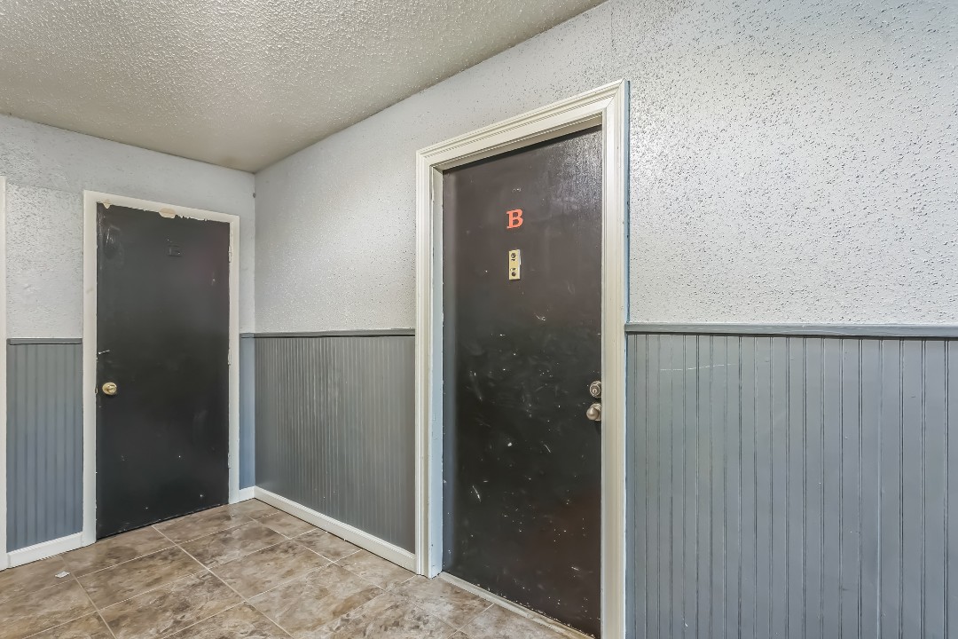 Crest at East Cobb 1832B · Unit 1/1