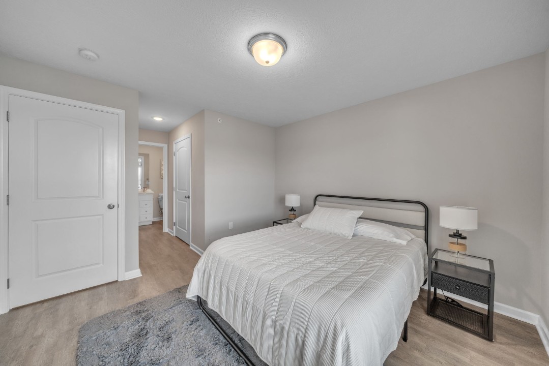 Stonecrest 716, · Unit 2/2