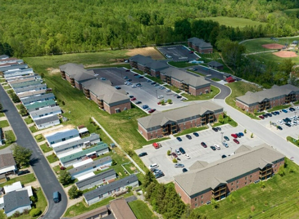 Stonecrest 822, · Unit 2/2