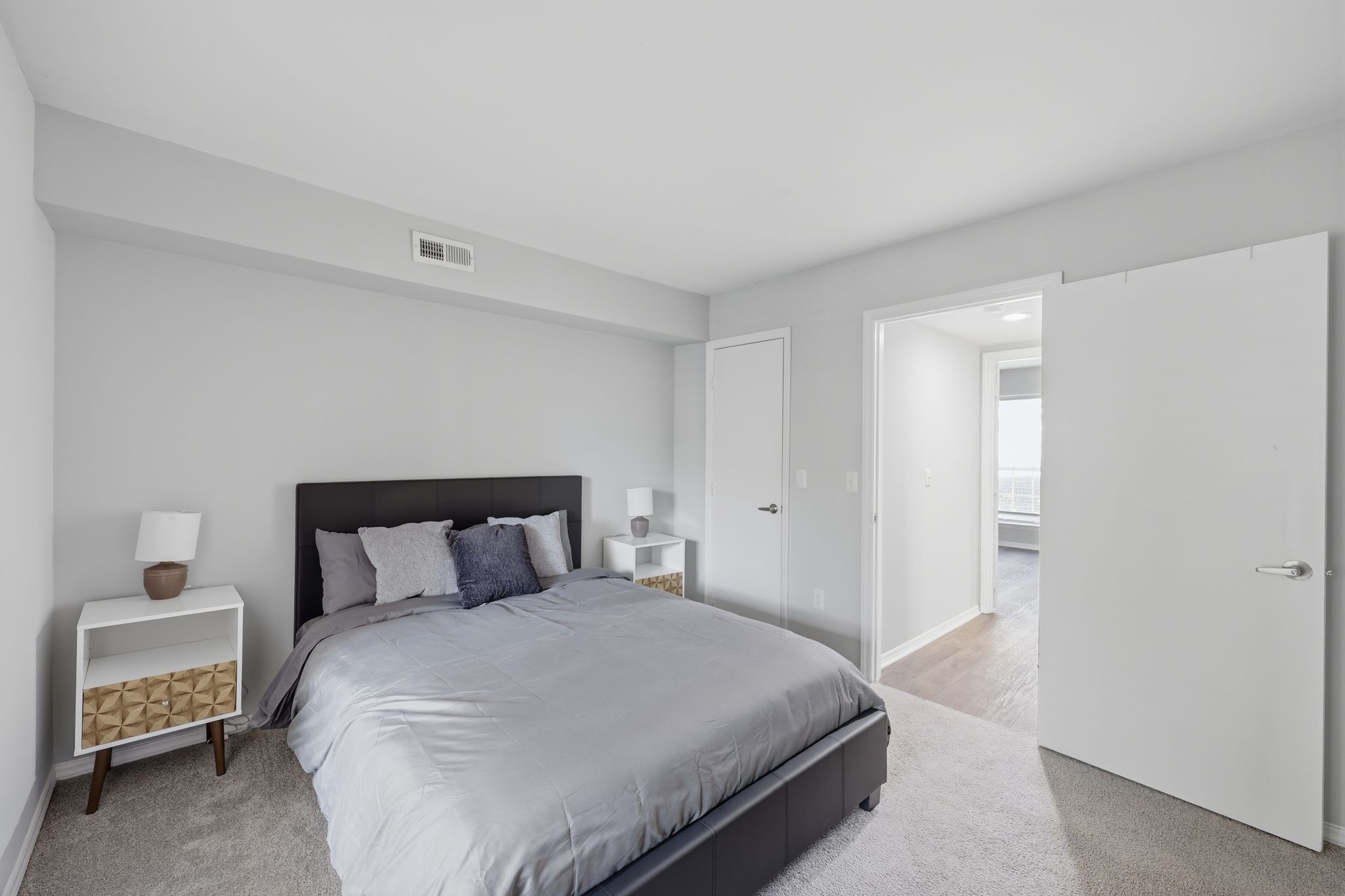 Cozy modern apartment at The Domain Raleigh in Raleigh, NC