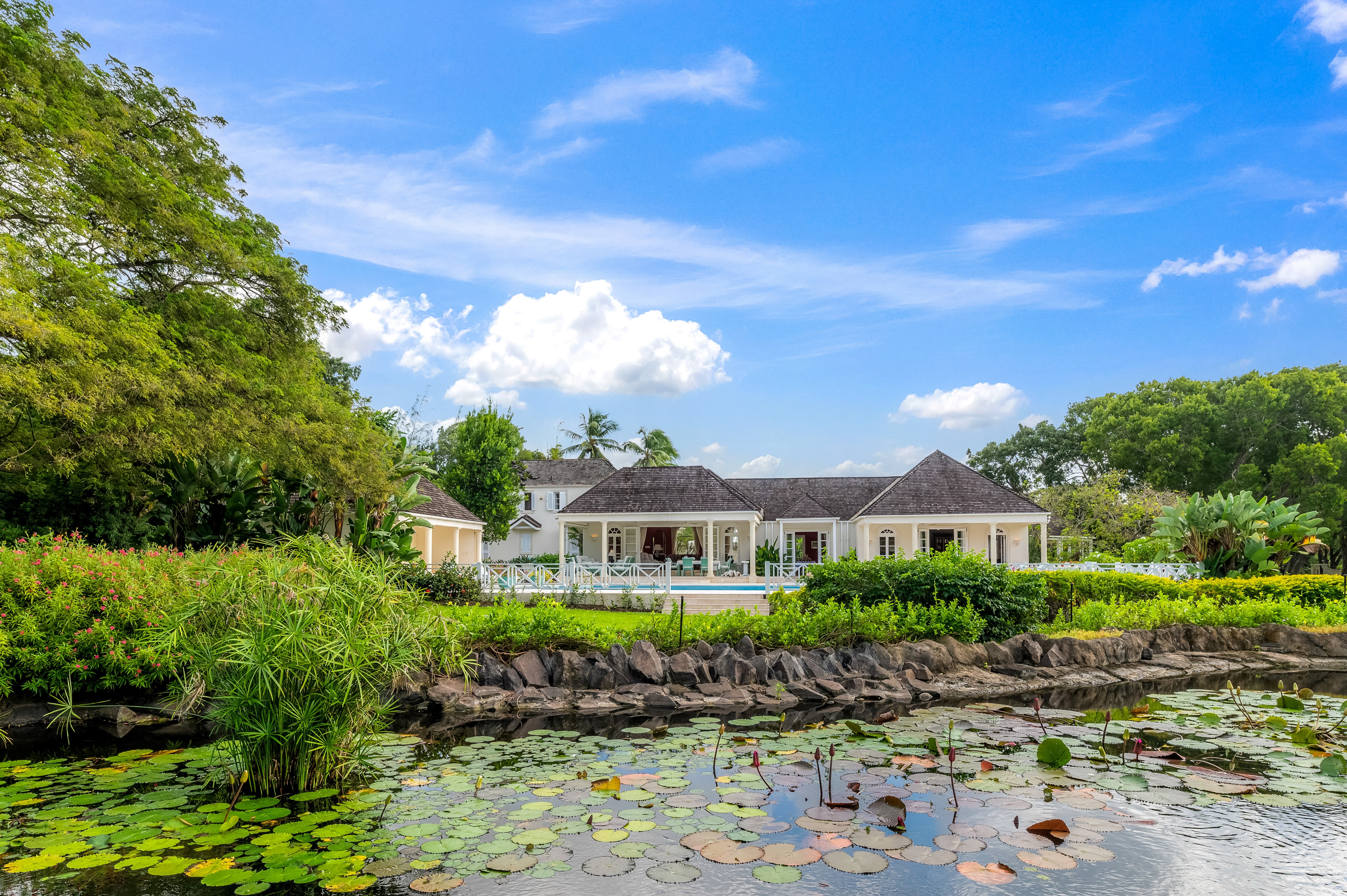 Luxurious private villa with pool on Sandy Lane. — Saint James, Barbados — vacation rental