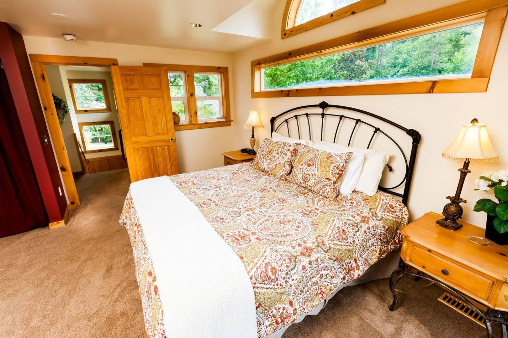 Wisteria Hollow Cottage — photo 23