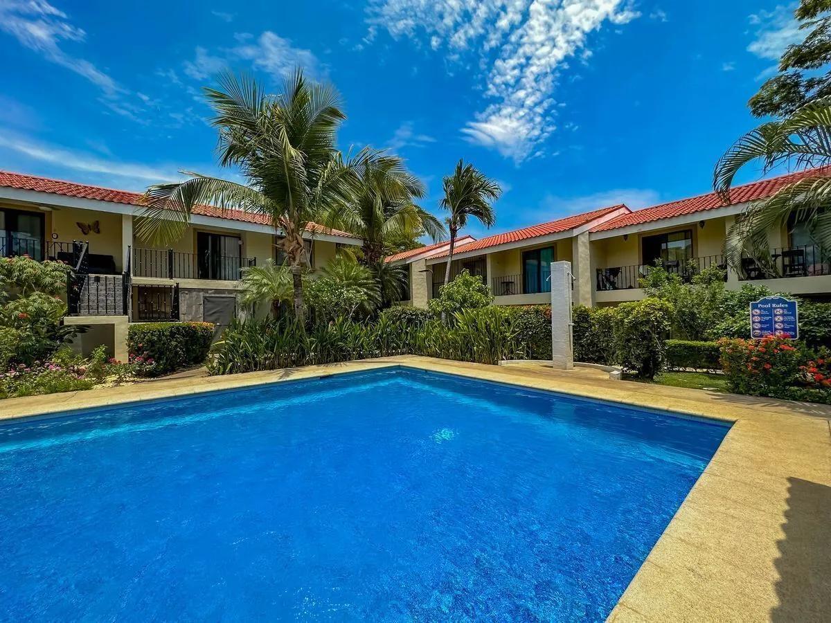 Casa Rosa del Mar in Playas Del Coco, Guanacaste