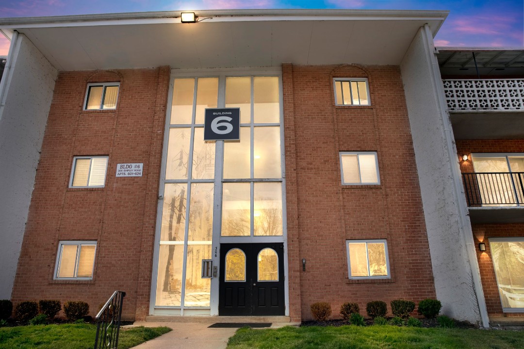 The Chateau, 306 Shipley Rd · Unit Apt 624 2bd/2bth