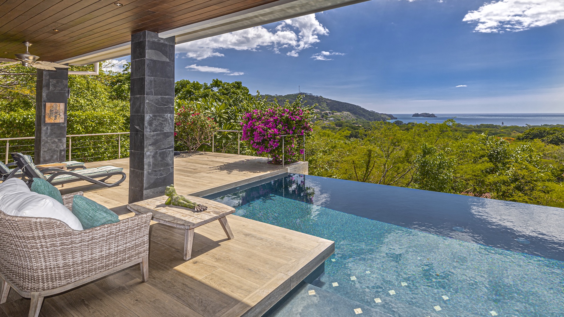 Oceanview Villa - Infinity Pool - Gated Community — Playa Hermosa, Guanacaste Province — vacation rental