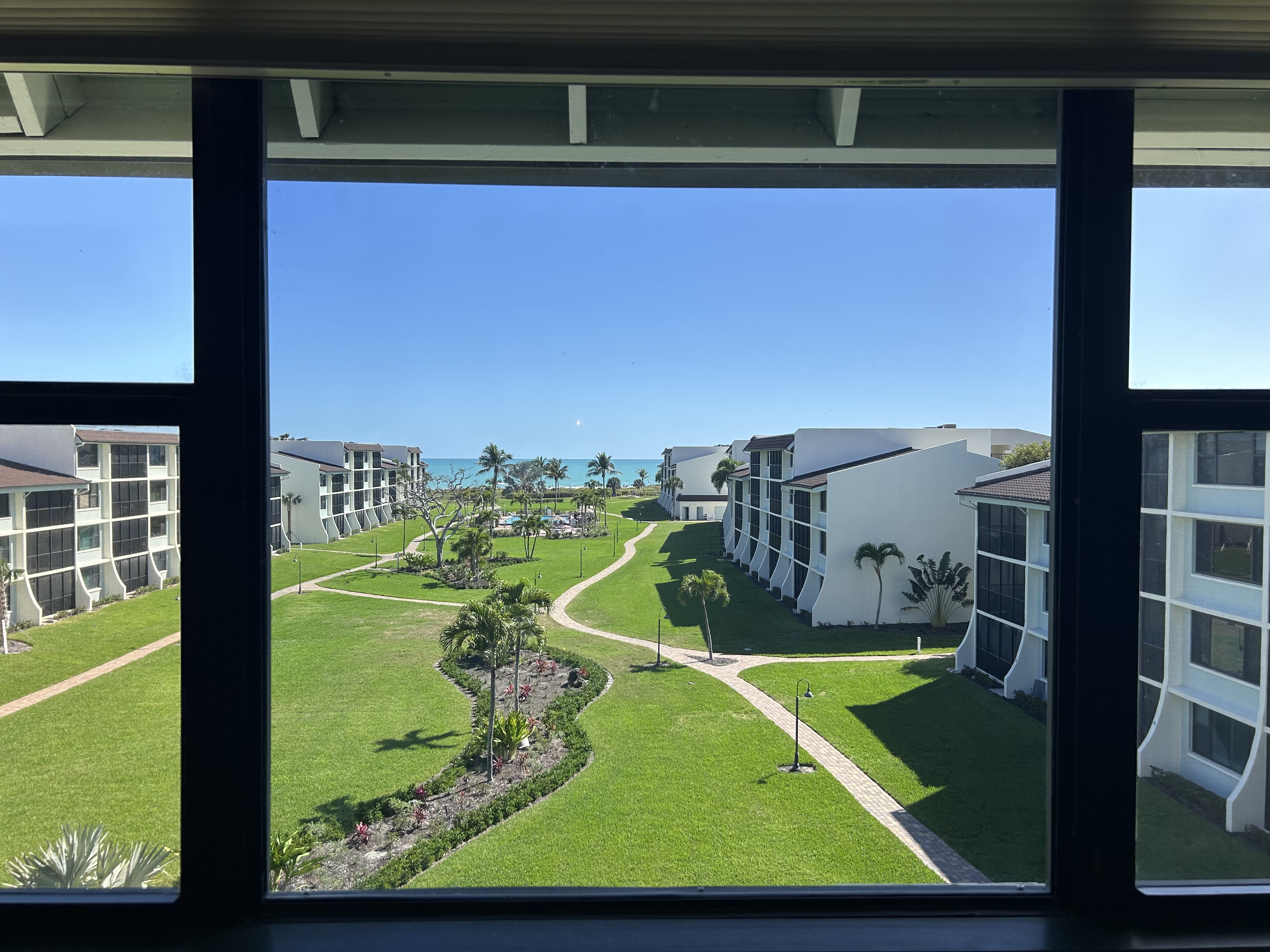 NEW 354 Gulf Water Views + CoolCabana +Beach Items — Sanibel Island, FL — vacation rental