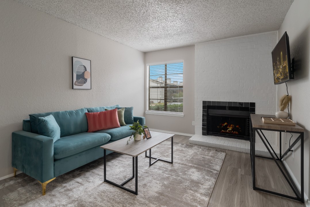 1 Bedroom · Signature layout