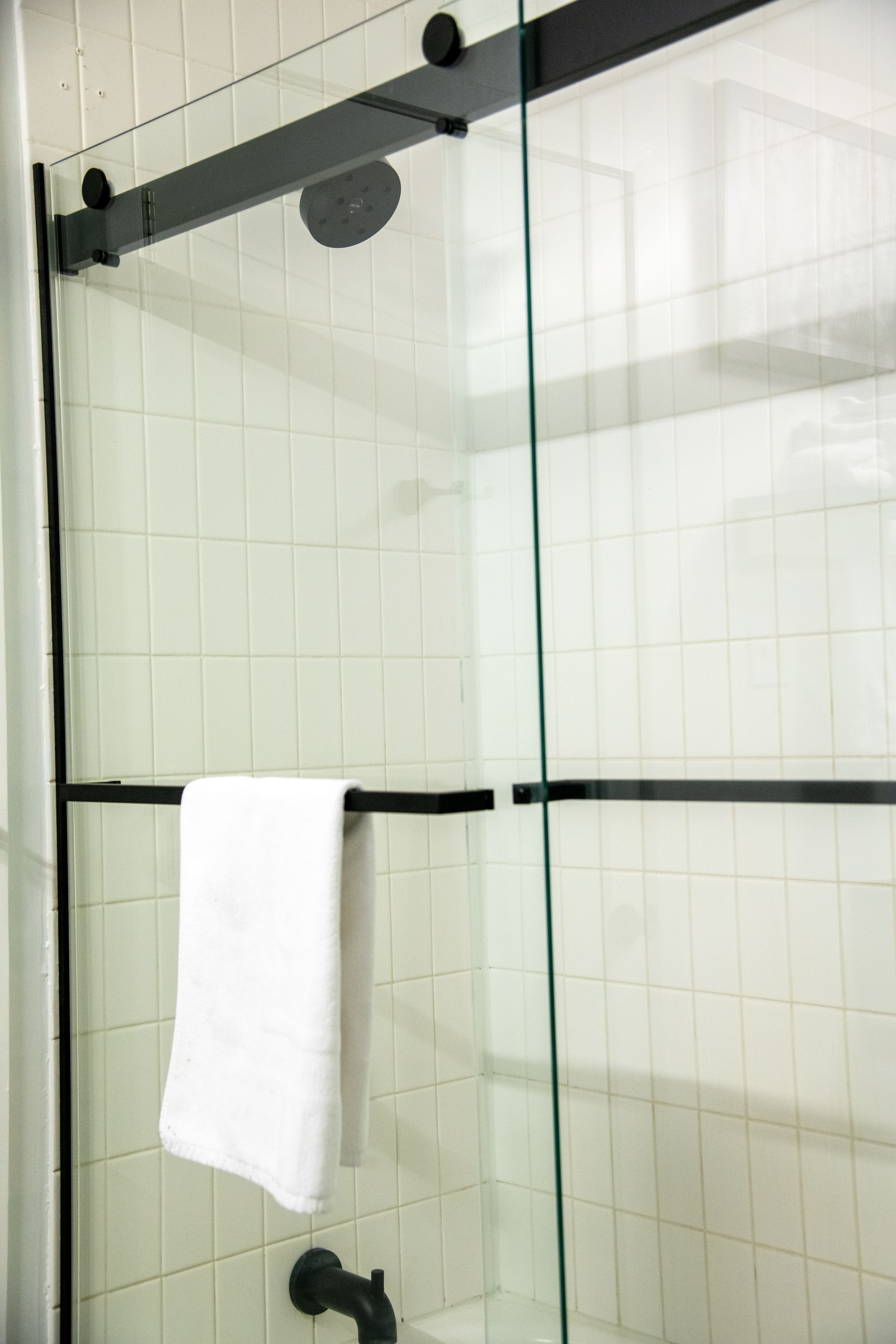 Crisp and inviting for a refreshing start to your day.