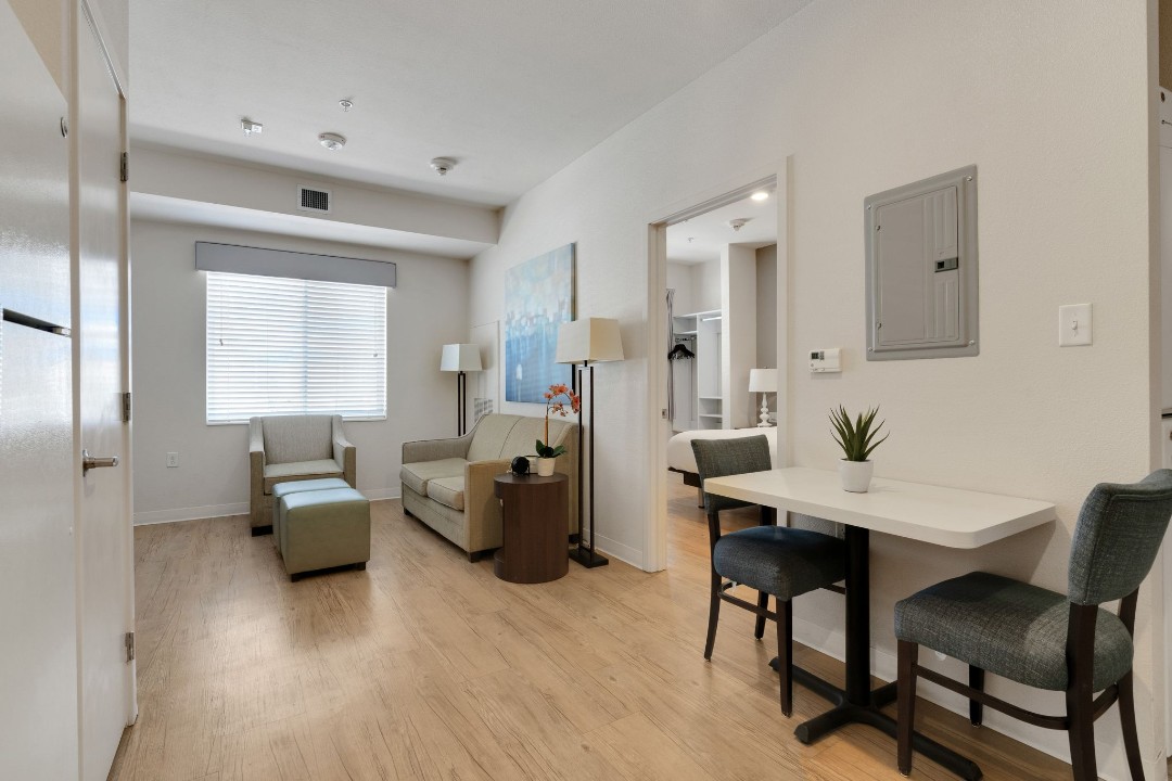 Simplicity At the Rim · Unit 1105  1105 1/1